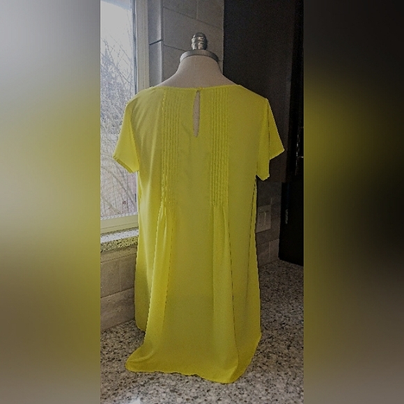 👚Decree bright yellow blouse medium - Picture 3 of 14